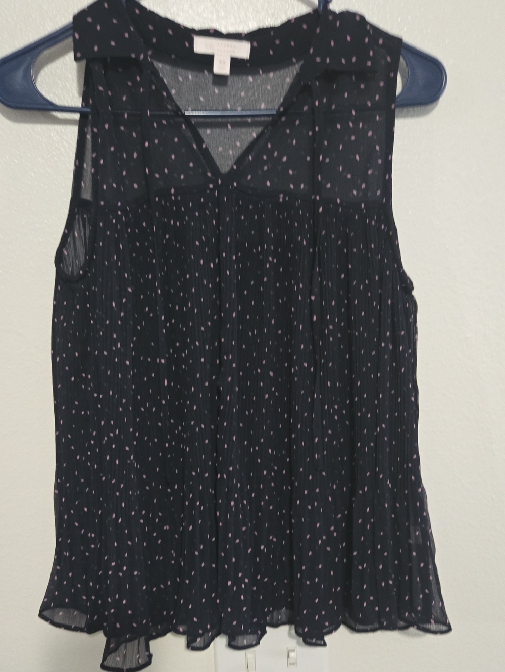 LC Lauren Conrad Black Sleeveless Pleated Camisole with Pink Dot Print